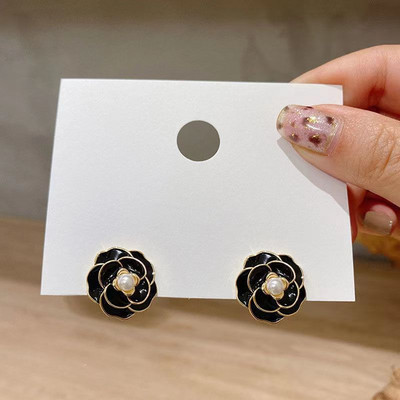 Netaisyklingos metalinės kreminės spalvos emalio žiedlapių auskarai moterims Sunkaus dizaino naujo stiliaus madingi papuošalai vakarėlio priedai Dovana kasdien