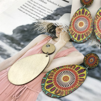 2023 Нови ретро дизайни на афро тъкани Дървени обеци с щампи Африкански етнически бохемски шарки Висящи се за жени Подаръци