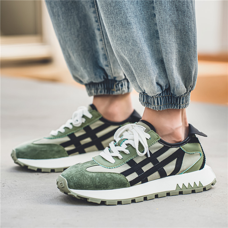 Madingi žalieji laisvalaikio sportbačiai vyriški, patogūs, kvėpuojantys vyriški, dideli, platforminiai sportbačiai, dizainerių skirti sportiniai batai, vyriški gatvės aprangos batai