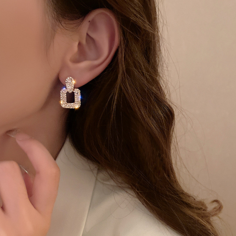 2023 Κορεατική μόδα, γυαλιστερά στρας, κούφια τετράγωνα σκουλαρίκια για γυναίκες κορίτσια Vintage πολυτελή κρύσταλλα δώρα για πάρτι