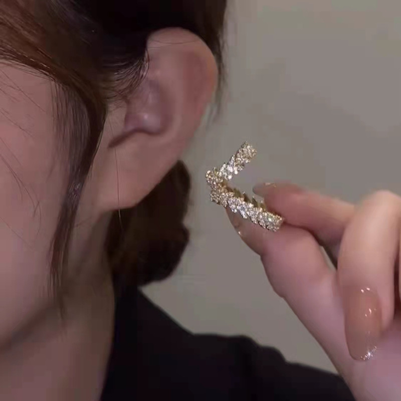 Madingi krištolo cirkonio ausų rankogaliai, sidabruoti metaliniai lapai, be auskarų, netikrų kremzlių segtukų auskarai moterims, vestuviniai papuošalai