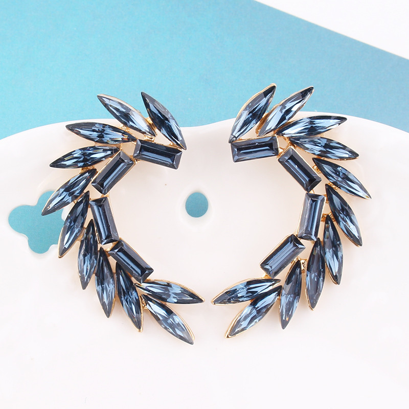 16 värvilist Wings Stud Kõrvarõngad Akrüülkristallkivist Naiste augustamine Kõrvarõngad Trendikad pulmaehted Jõulukink