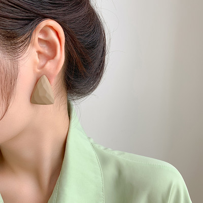 Madingi geometriniai pankroko moteriški auskarai kirpti vintažiniai perliniai kabantys auskarai 2023 m. madingi auskarai papuošalai