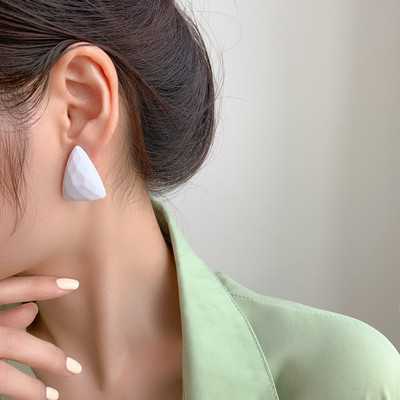 Madingi geometriniai pankroko moteriški auskarai kirpti vintažiniai perliniai kabantys auskarai 2023 m. madingi auskarai papuošalai