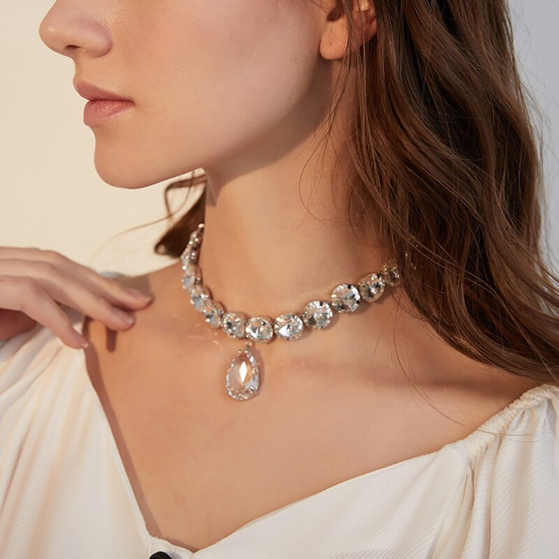 Túlzott strasszos nyaklánc női vízcsepp medál nyaklánc kerek kristály nyaklánc nyaklánc ékszer parti esküvőre