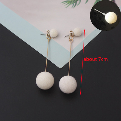 Baltos spalvos kabantys auskarai moterims korėjietiškos mados ilgi kabantys auskarai krištolo kutais auskarai gimtadienio dovana pendientes