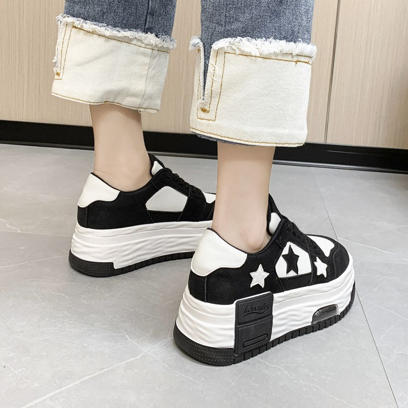 Rudeniniai moteriški laisvalaikio sportiniai bateliai žvaigždės riedlenčių treniruokliai bėgimo sportiniai bateliai teniso bateliai storapadžiai vaikščiojimo sportbačiai