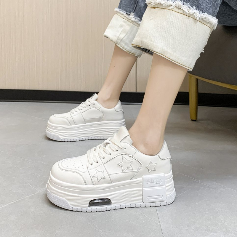 Rudeniniai moteriški laisvalaikio sportiniai bateliai žvaigždės riedlenčių treniruokliai bėgimo sportiniai bateliai teniso bateliai storapadžiai vaikščiojimo sportbačiai