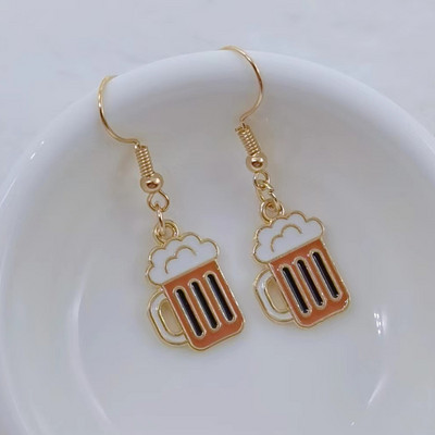 Vyno alaus auskarai, Mini maisto auskarai, Mini maisto papuošalai Rankų darbo papuošalai, Mini maisto papuošalai Dovanos vyno mėgėjams