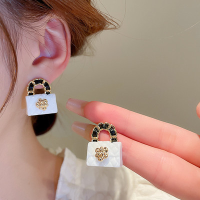 Loomingulise disainiga kotistiilis tutikõrvarõngad moeehted temperamenttrend unikaalsed kingitud kõrvarõngad naistele