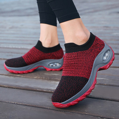 Sieviešu kedas Apavi Mode Sieviešu vulkanizēti apavi Augstas kvalitātes plakanie apavi sievietēm Liela izmēra pastaigu platforma Zapatillas Mujer