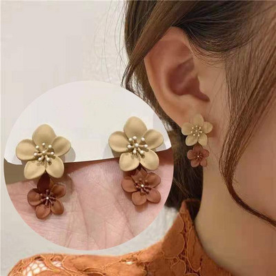 Saldi eleganti kontrasta ziedu pilienu auskari sievietēm auskari rotaslietas auskari vintage franču vienkārši daudzpusīgi ziedi auskari