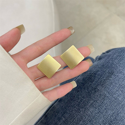 Adolph Trending Metāla ģeometrijas stīpas Auskari Modes Jauns Dizains Neregulāri Minimālisma Auskari Sieviešu Modes Rotaslietas Dāvana 2023