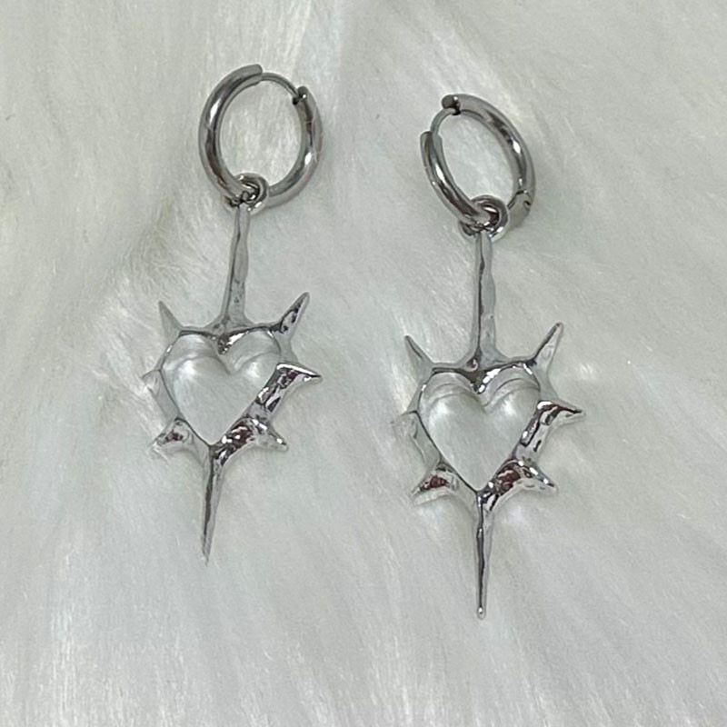 Goth Thorn Heart Kõrvarõngad Korea Mood Cross Kõrvarõngad Naistele Punk Charms Kõrvarõngas Grunge Ehted Hip Hop Vintage Aksessuaarid