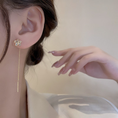 Black Heart Ear Line Pikad rippuvad kõrvarõngad naistele Kuldvärvi kõrvarõngaste augustamine Kõrvarõngaste tarvikud Juveeli hulgimüük