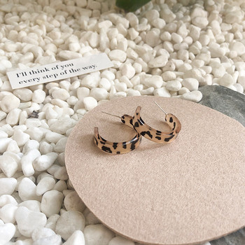 Ακρυλικά κρίκοι γυναικεία σκουλαρίκια 2022 νέα μόδα καρφωτά σκουλαρίκια ρετρό τάση καρφωτά σκουλαρίκια γυναικεία trend twist κομψά δαχτυλίδια σκουλαρίκια