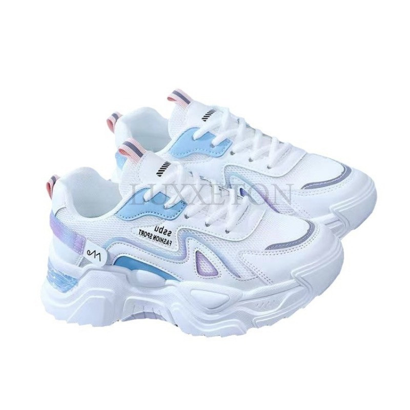 Naiste hingavad vulkaniseeritud kingad 2024. aasta kevad, uued valged vabaajaspordijalatsid Naiste paksu talla kõrgendatud võrguga