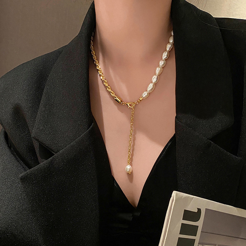 Colier retro simplu Colier de perle Colier de perle de apă dulce răsucite cu lanț Mahua Femeie Proiectat pentru femei Mărgele Punk