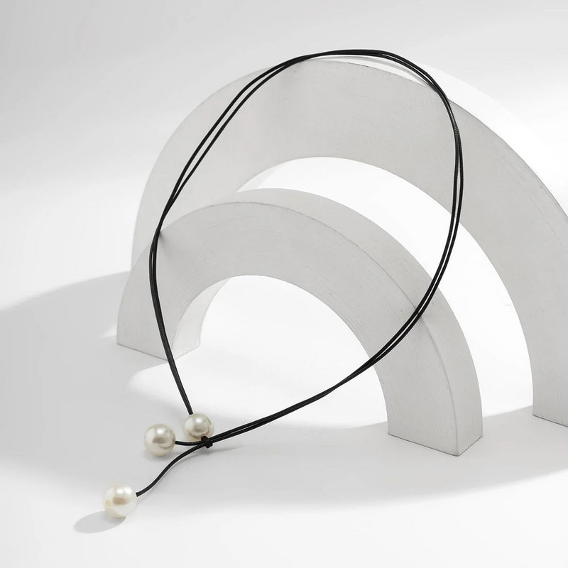 Vintažinės juodos spalvos virvių grandinės karoliai moterų pareiškimas rankų darbo perlų imitacijos pakabukas su reguliuojamu kaklu