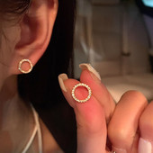 Subtilūs mažo apskritimo auskarai moterims korėjietiškos mados aukso spalvos auskarai krištoliniai minimalistiniai papuošalų priedai