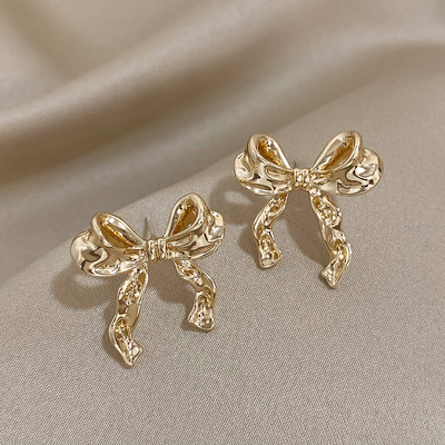 AENSOA 2021 m. korėjietiško dizaino mados, paprastos sidabro spalvos metalo linijos lanko auskarai Elegantiški dideli, ilgi lanko auskarai, moteriški