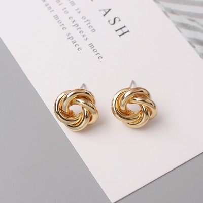 Cercei cu știfturi pentru femei Rock Smooth Mici de metal Nod Twist Flower Cercei Punk Bijuterii de petrecere Cadou de Ziua Îndrăgostiților Bijoux