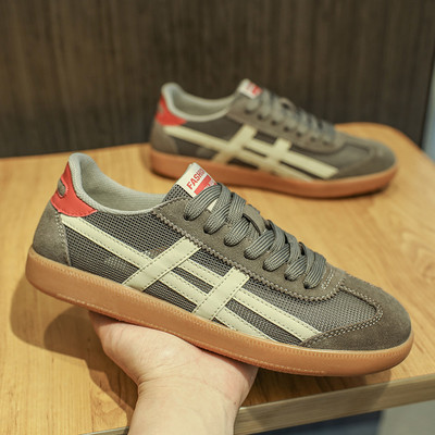 2023 m. nauji vyriški sportbačiai tinkliniai plokščiapadžiai batai madingi kvėpuojantys retro treniruočių batai lengvoji atletika sportiniai laisvalaikio batai studentų avalynė