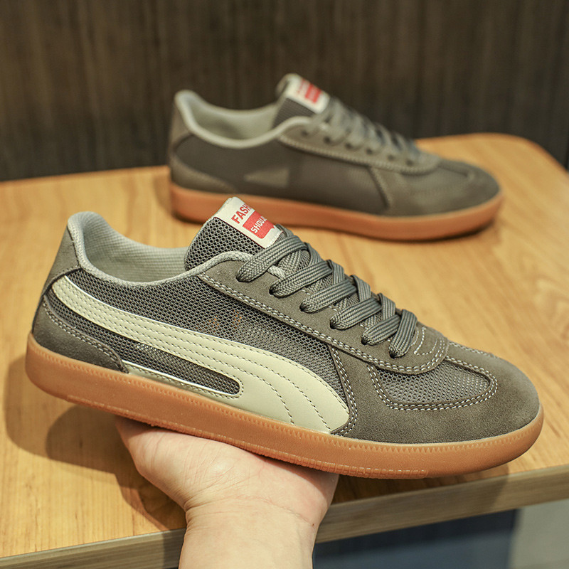 2023 m. nauji vyriški sportbačiai tinkliniai plokščiapadžiai batai madingi kvėpuojantys retro treniruočių batai lengvoji atletika sportiniai laisvalaikio batai studentų avalynė