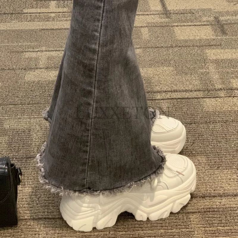 Naiste hingavad vulkaniseeritud jalanõud 2024. aasta kevad, uued valged spordijalatsid vabaaja naiste vesipühvli Korea disainer retrotennis