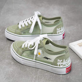 Suvine uus võrkpinnaga lameda põhjaga vabaajajalatsid Moodsad tossud Naiste kevad- ja sügisesed luksuslikud disainjalatsid