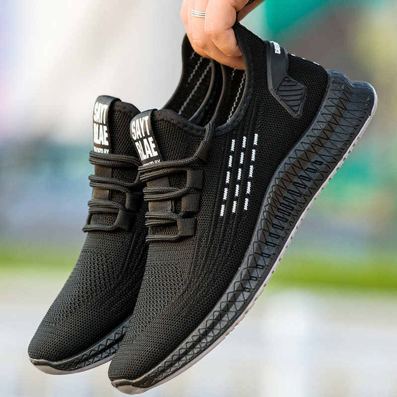 Modes kedas Vīriešu vulkanizētas kurpes Air Mesh vīriešu sporta kurpes Viegli ikdienas apavi Vīriešu melni apavi Tenis Masculino