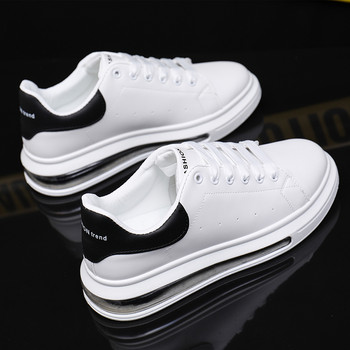 Επώνυμα casual αθλητικά παπούτσια για άντρες Αναπνεύσιμη προσωπικότητα Μικρά λευκά ανδρικά παπούτσια Ανδρικό φόρεμα με εξωτερική σόλα μινιμαλιστικού στυλ