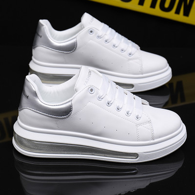 Zīmola ikdienišķas kedas vīriešiem elpojoša personība, mazi balti vīriešu apavi minimālisma stilā, izturīga ārējā zole vīriešu kleita