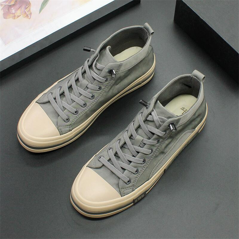 2023. aasta sügis, uus elastne riba hingavast riidest kingad Meeste lamedad vabaajajalatsid, pehme tallaga vulkaniseeritud meeste kingad