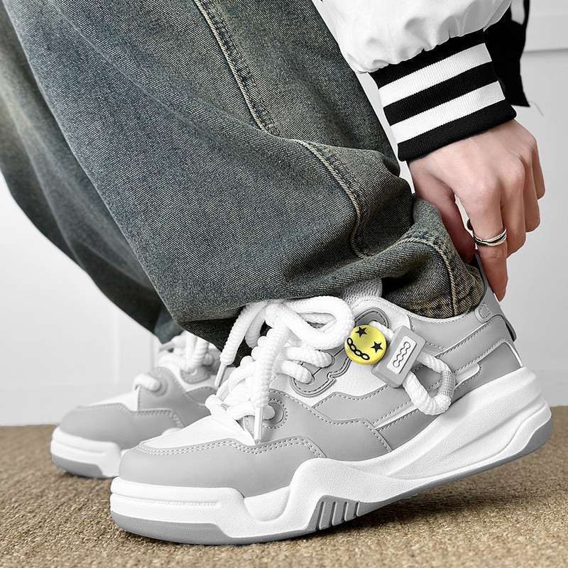 PARZIVAL Vīriešu ikdienas apavi Nodilumizturīgi rudens pastaigu apavi Ērti āra platformas šņorveida dizaina vulkanizētas kedas