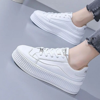 Модерни есенни бели вулканизирани обувки за жени Универсално дебело дъно, увеличаващо височината, Модни бордови обувки Студентски бягащи