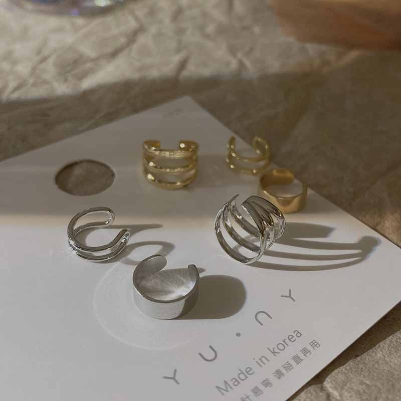 Hõbeda värvi lehtede klambriga kõrvarõngad naistele meestele Creative Simple C-kõrvamanseti mitteläbistav kõrvaklambrikomplekt Trend ehtekink