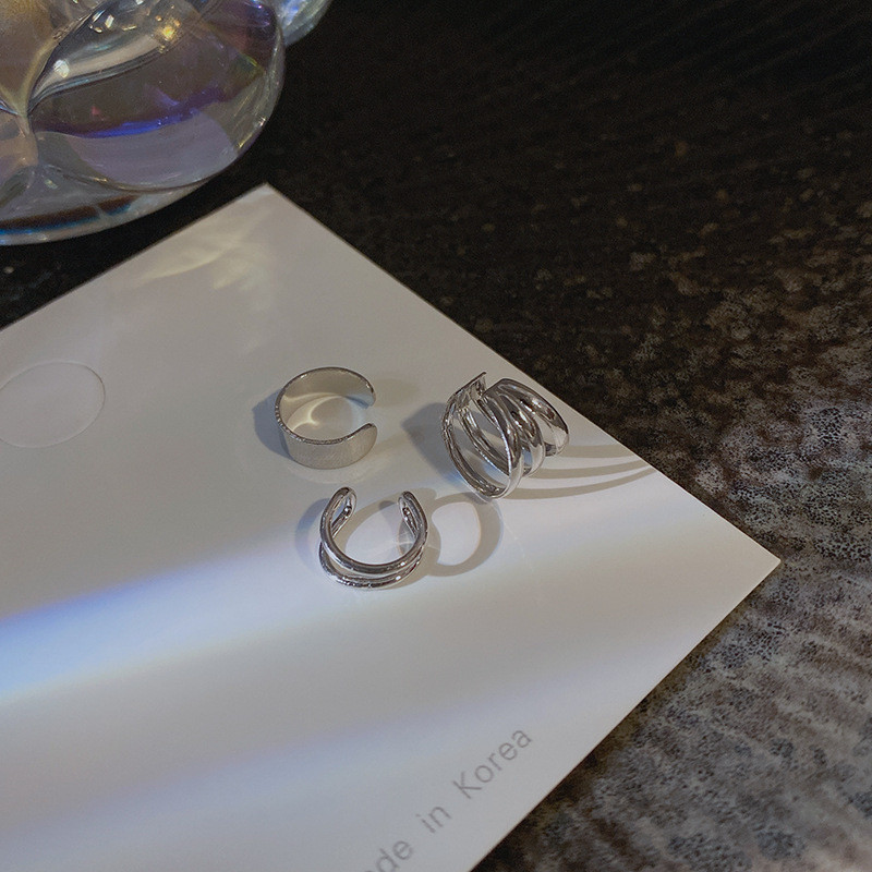 Hõbeda värvi lehtede klambriga kõrvarõngad naistele meestele Creative Simple C-kõrvamanseti mitteläbistav kõrvaklambrikomplekt Trend ehtekink