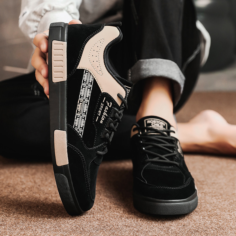 Liela izmēra 47 vīriešu apavi Vasaras skeitborda apavi Vulcanized Fashion Ikdienas sporta apavi vīriešiem Plakanas kedas pastaigu apavi