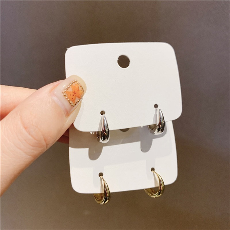 CAOSHI Male naušnice u klasičnom stilu za žene Jednostavan dizajn Izuzetan poklon mladoj djevojci Dodaci za vjenčanje Prekrasan nakit