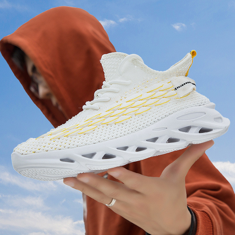 Moodsad trendikad Korea versiooni kingad hingavad ja kerged meeste kingad populaarsed meeste välijooksujalatsid vabaajajalatsid