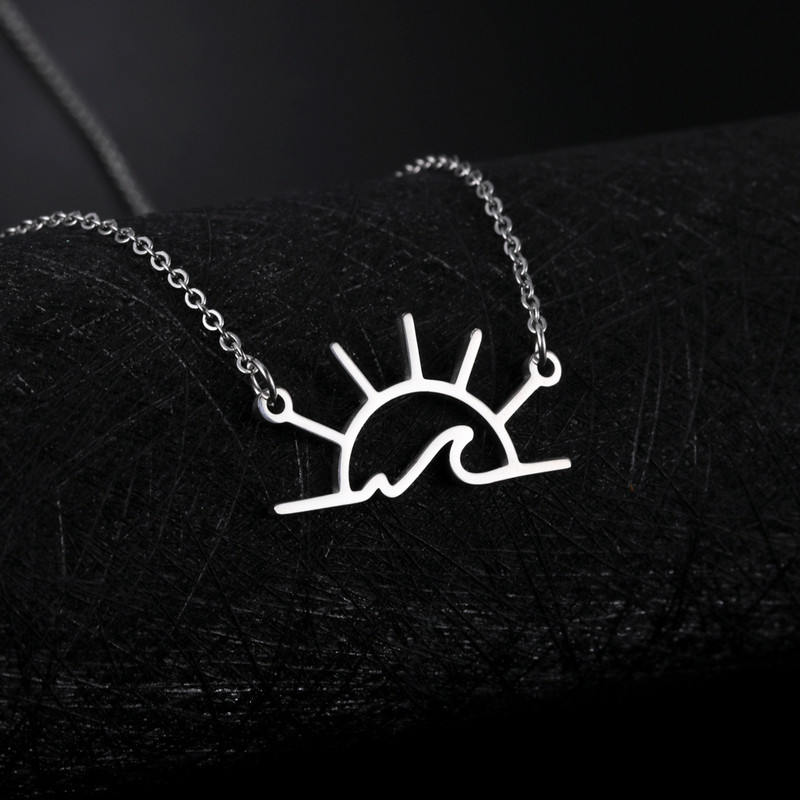 Skyrim naiste roostevabast terasest päikeselaine ripats kaelakee Mountain Sunrise Sunset looduslik kaelakett päikesepaiste ehteid