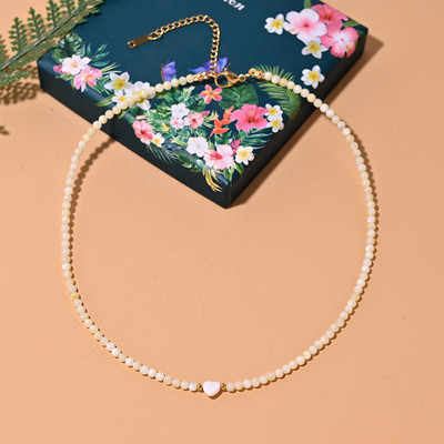 Mother of Pearl Beads Heart Choker Modes Krāsota Natural Shell Kaklarota Sievietēm Nerūsējošā tērauda Apkakles Sieviete MOON GIRL Design