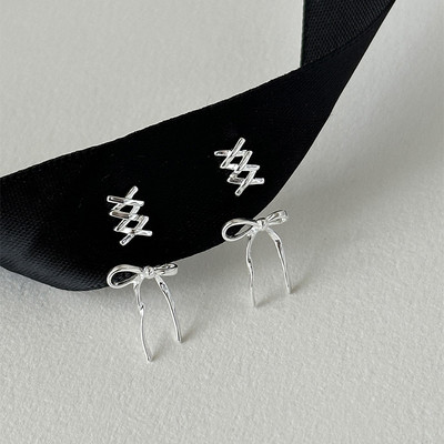 Uued kullatud kikikõrvarõngad naistele, hõbedased nõeltega Trendikad elegantsed armsad peoehted aksessuaarid