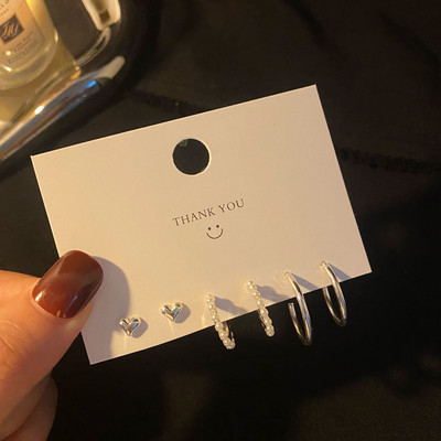 Uued Korea moodsad metallist armastuse südameringiga väikesed kõrvarõngad naistele trendi ripatsiga augustamiskõrvarõngaste komplekt, ehted