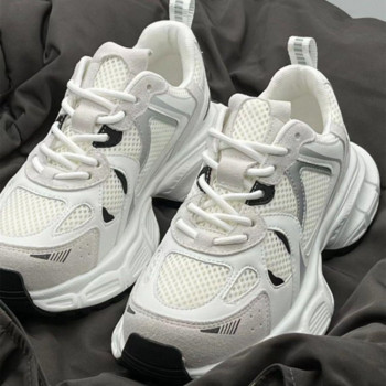 Γυναικεία αθλητικά παπούτσια πολυτελείας 2023 Διχτυωτές αναπνεύσιμα παπούτσια για γυναίκες Αθλητικό τρέξιμο Casual γυναικείο γυμναστήριο Vulcanize καλάθια παπουτσιών