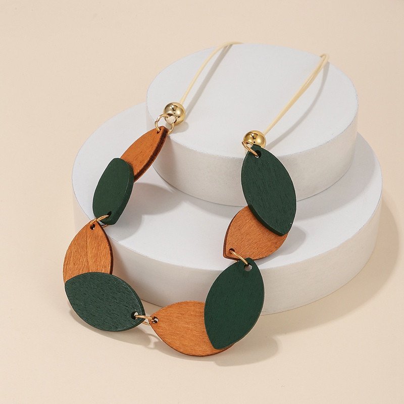 Vintage etnilise ovaalse puidust ripatsiga kaelakee naistele igapäevaseks kandmiseks moeehted