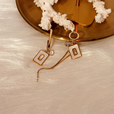 Uued asümmeetrilised vintage punakaspruuni kristallist geomeetrilised kõrvarõngad naistele Mood Korea temperament metallist kõrvarõngad naistele Ehted