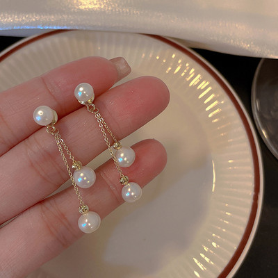 2023. aasta uued klassikalised elegantsed imitatsiooniga topeltpärliga rippuvad kõrvarõngad naistele, kristallpikk tutiga rippuv kõrvarõngas pulmaehted kingitused