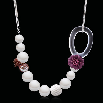 Klasične vintage biserne ogrlice, privjesci za žene, bijeli lanac, simpatična cvjetna ogrlica s modnim nakitom novog dizajna